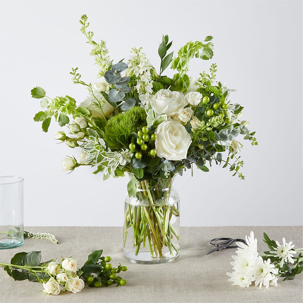 Irish Garden - A Florist Original – De Santis Florist Inc, Columbus OH