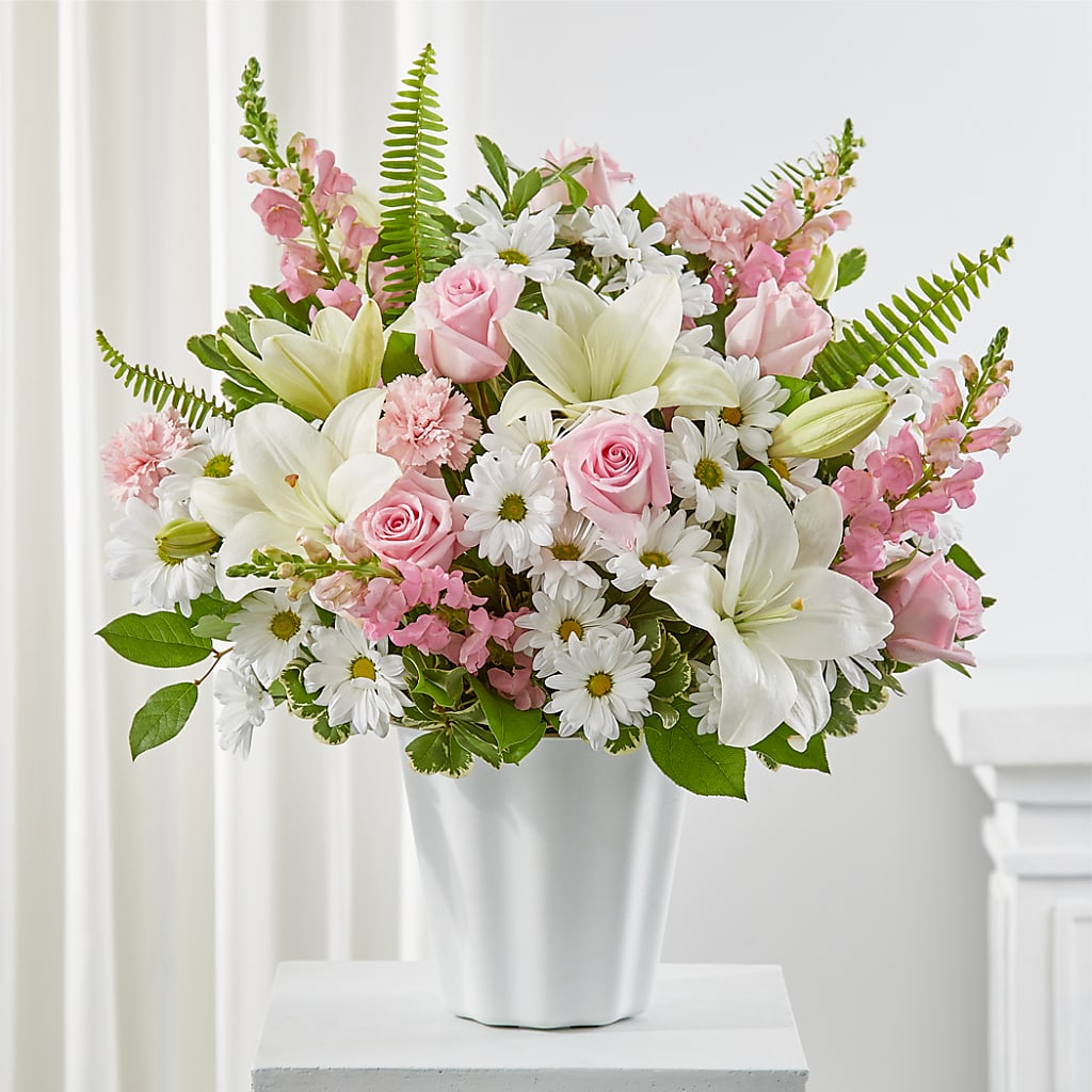 Soft Touch Tabletop Basket – De Santis Florist Inc, Columbus OH