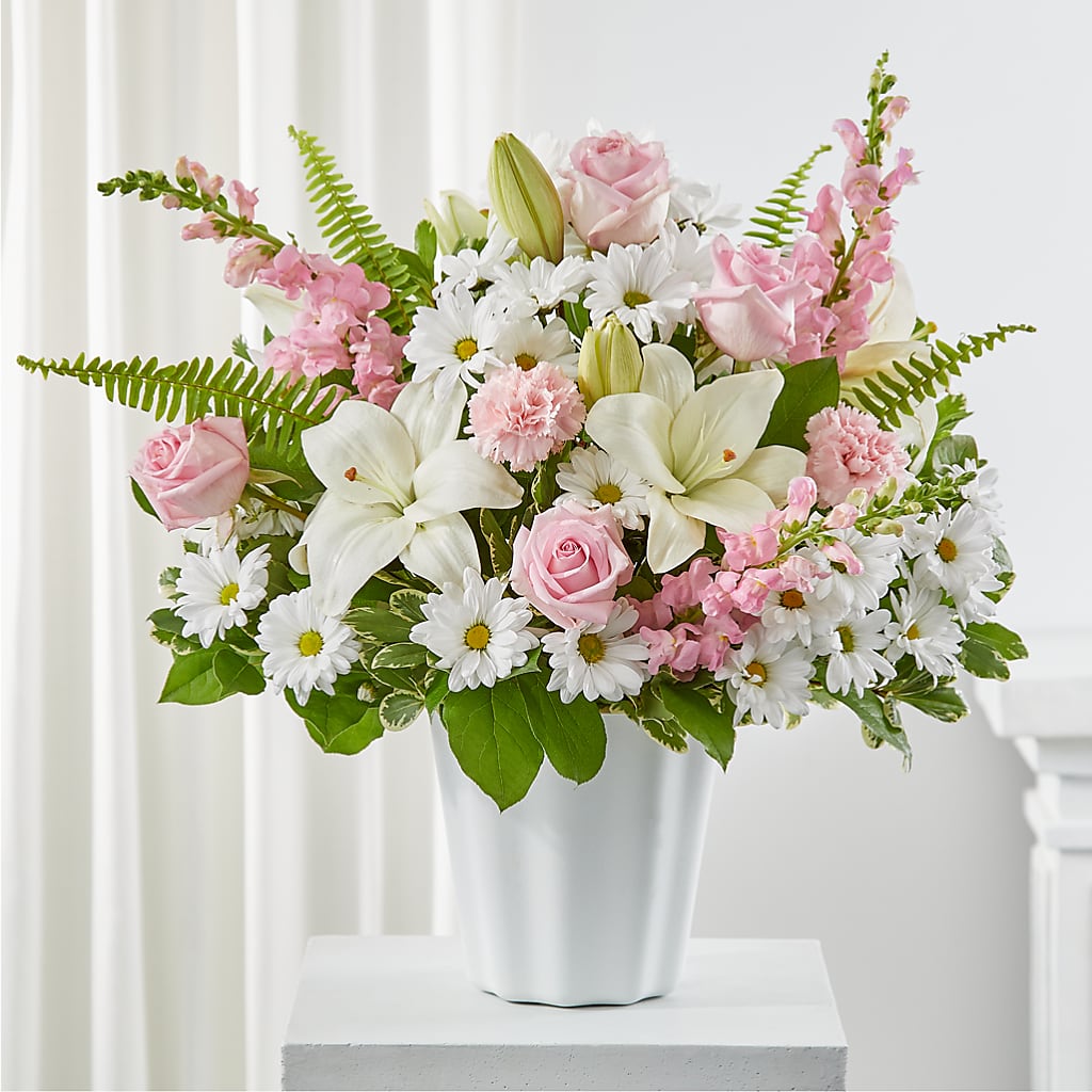 Soft Touch Tabletop Basket – De Santis Florist Inc, Columbus OH