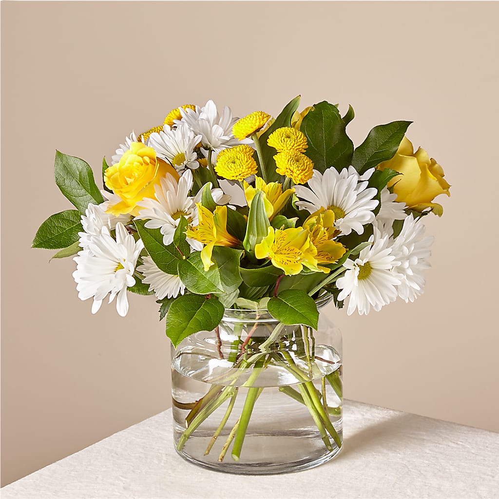 Sunny Sentiments Bouquet – De Santis Florist Inc, Columbus OH