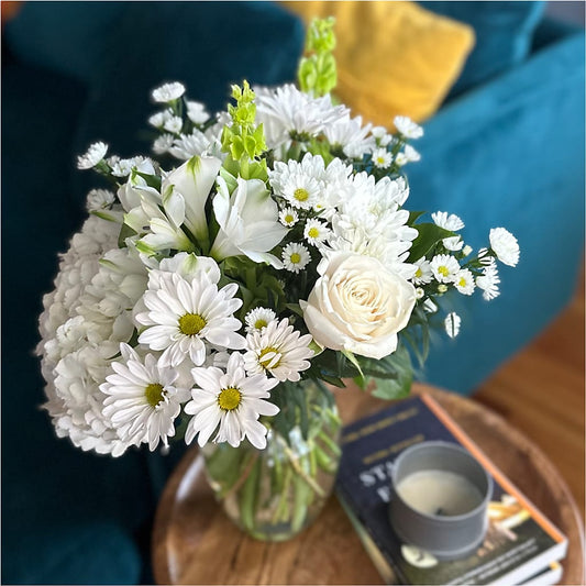 Classic Ivory – A Florist Original – De Santis Florist Inc, Columbus OH