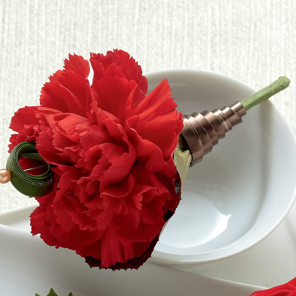 Red Carnation Boutonniere – De Santis Florist Inc, Columbus OH