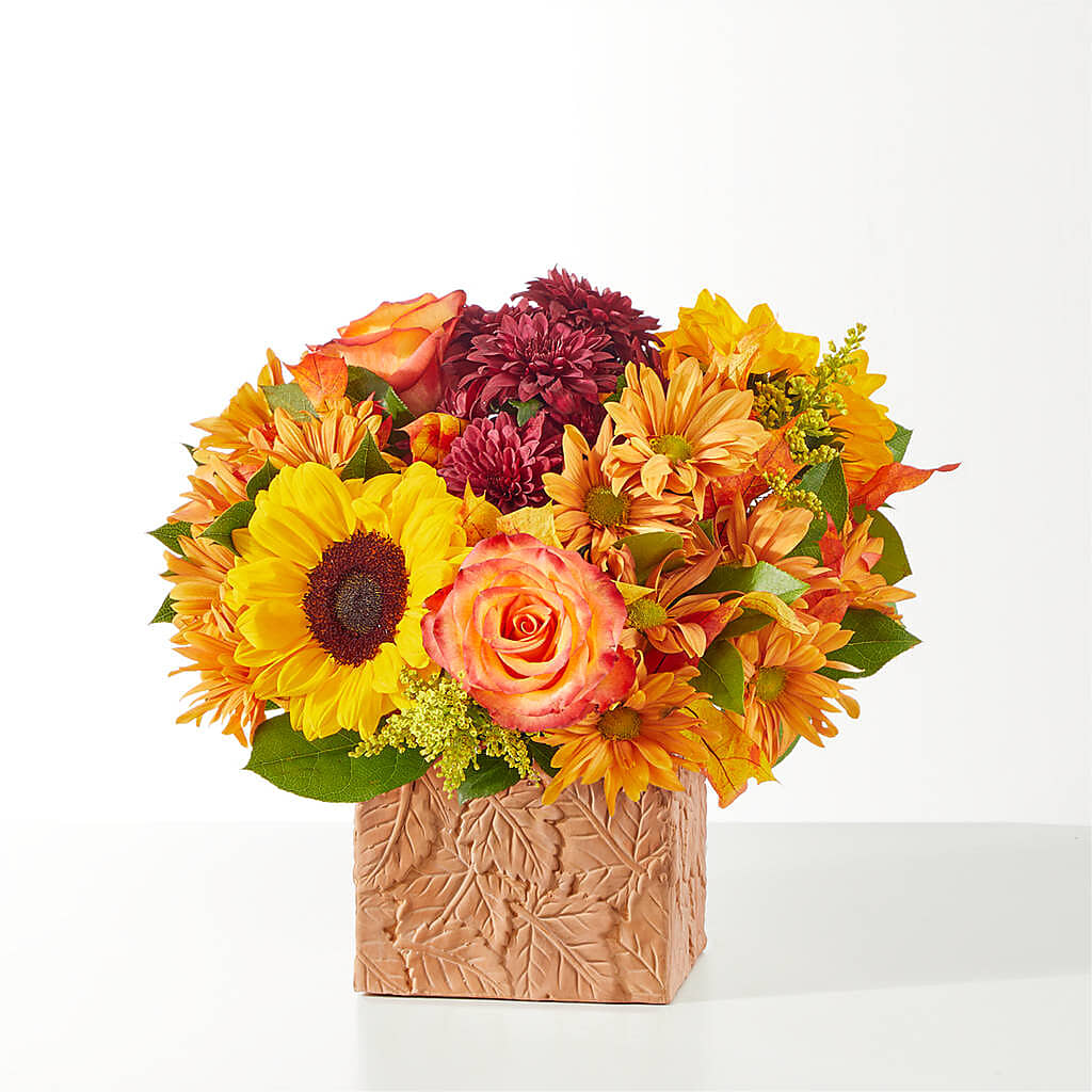 The Outdoors Bouquet –  De Santis Florist Inc, Columbus OH
