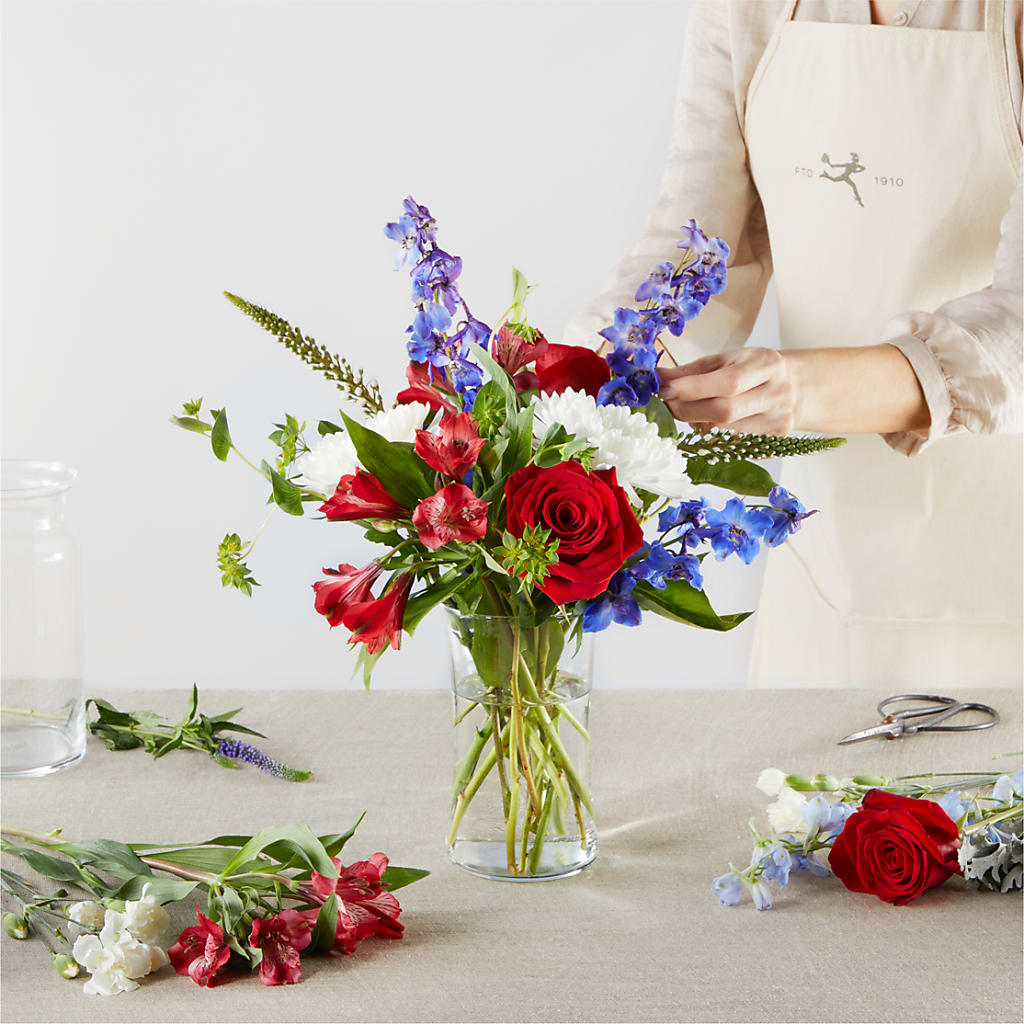 Star Spangled - A Florist Original –  De Santis Florist Inc, Columbus OH