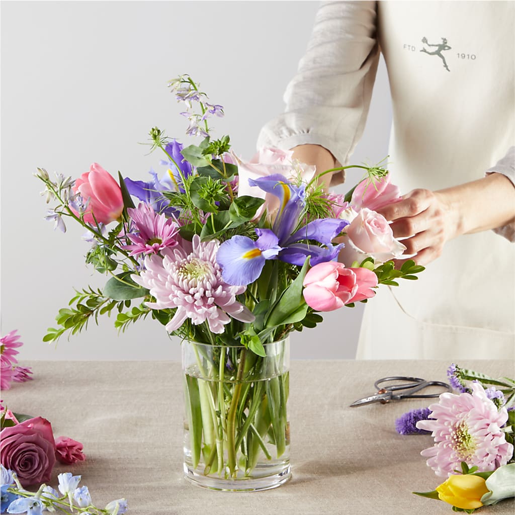 Pastel Tradition - A Florist Original –  De Santis Florist Inc, Columbus OH