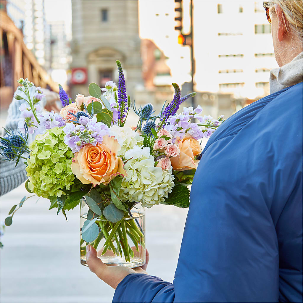 Porch Swing Bouquet –  De Santis Florist Inc, Columbus OH